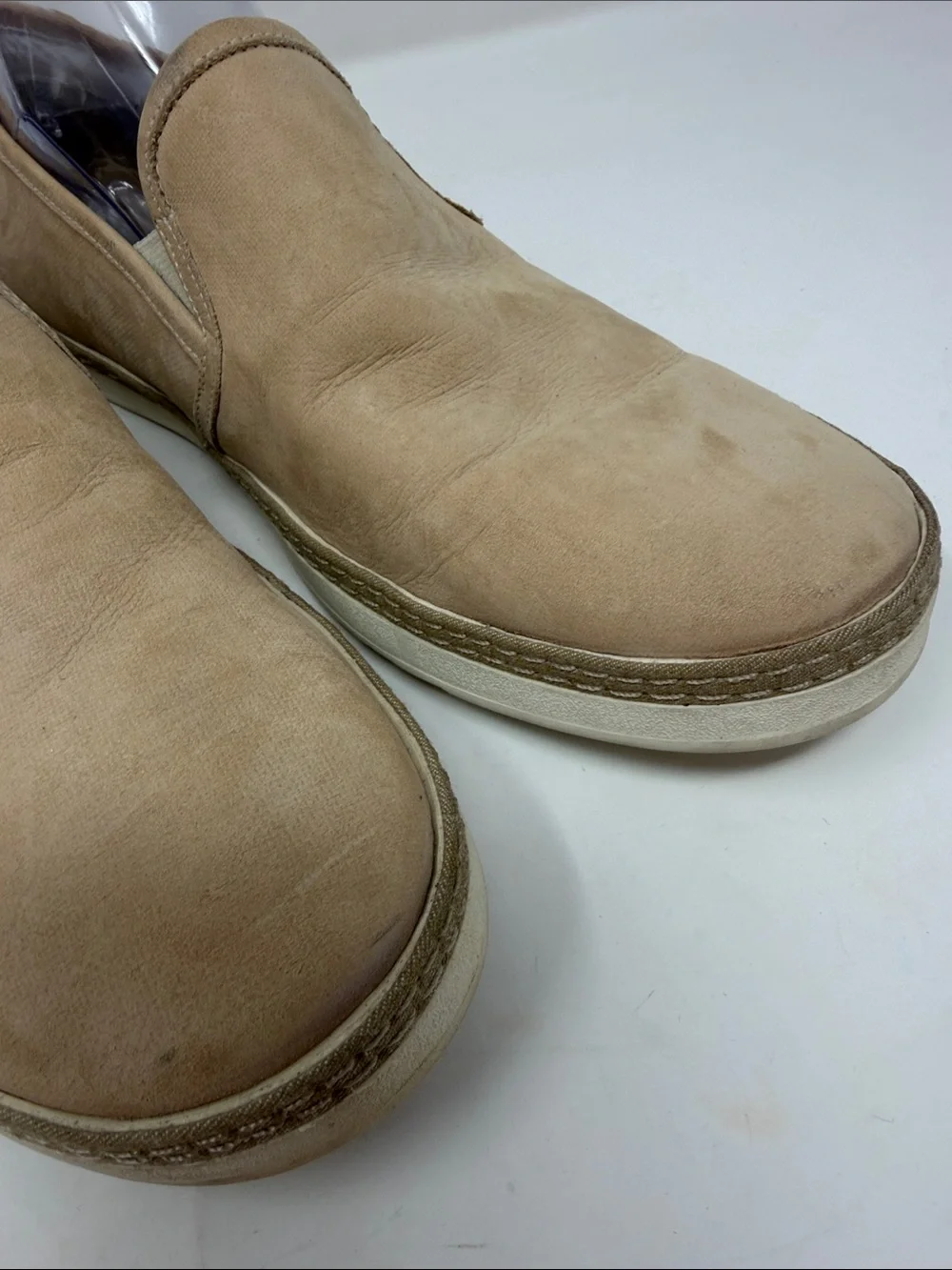 Donald J. Pliner Tan Suede Slip-On Casual Sneakers Men’s Size 9.5